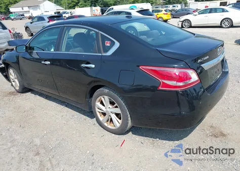 2013 Nissan Altima 2.5 Sv z USA, uszkodzony, nr VIN 1N4AL3AP9DC135318